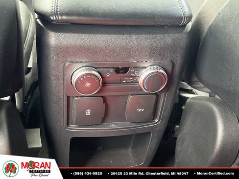 Used 2020 Ford Explorer XLT RWD image 15