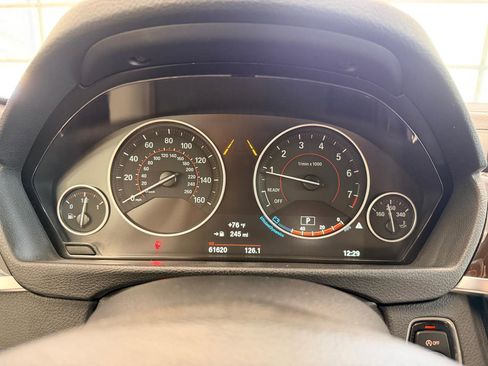 Used 2019 BMW 430i Coupe w/ Convenience Package image 28