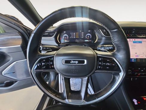 Used 2022 Jeep Grand Cherokee L Overland AWD/4WD image 19