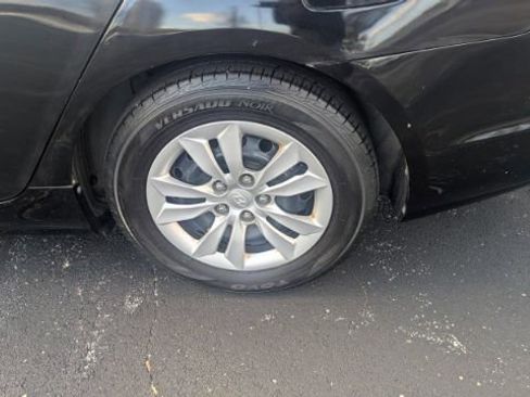 Used 2011 Hyundai Sonata GLS image 10