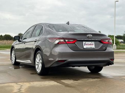 Used 2023 Toyota Camry LE FWD image 6