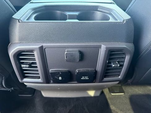 Used 2022 Ford F250 XLT w/ XLT Premium Package AWD/4WD image 22