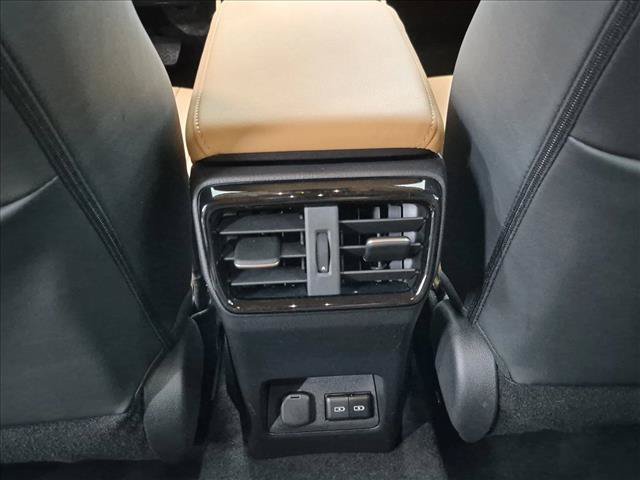 Used 2024 Lexus NX 250 FWD w/ Cold Area Package image 17