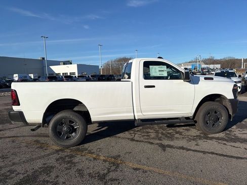 New 2026 RAM 2500 Tradesman image 3
