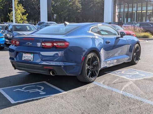 Used 2023 Chevrolet Camaro LT RWD image 5