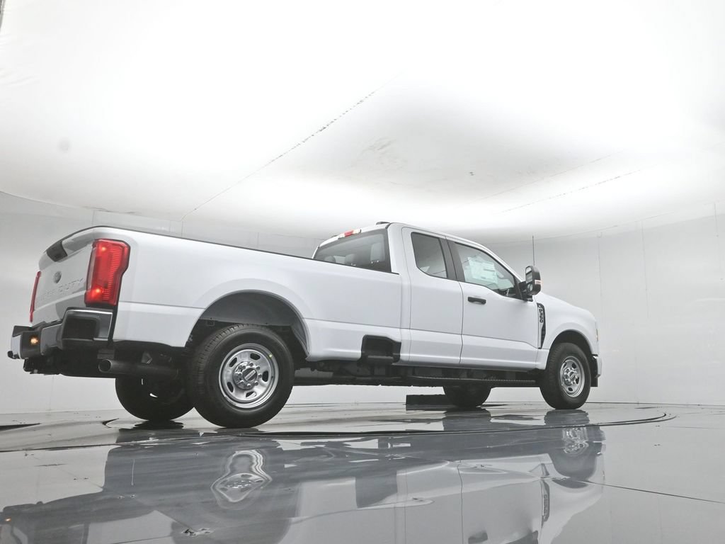 New 2026 Ford F350 XL w/ XL Chrome Package RWD image 46