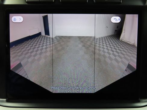 Used 2024 Ford F250 XLT w/ XLT Premium Package image 18