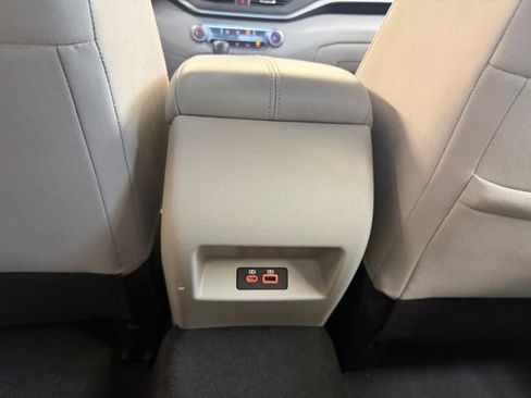 Used 2022 Nissan Altima 2.5 SV image 30