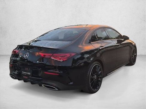 Used 2023 Mercedes-Benz CLA 250 4MATIC image 5