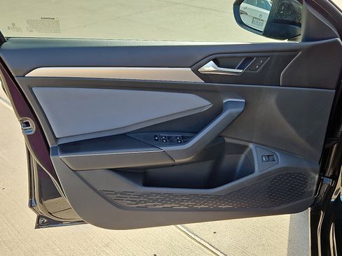 New 2026 Volkswagen Jetta SE image 12