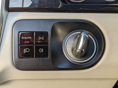 Certified 2019 Porsche Cayenne image 26