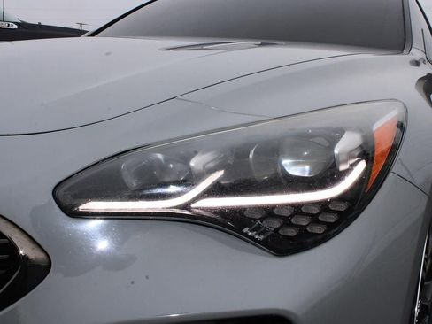 Used 2018 Kia Stinger GT image 13