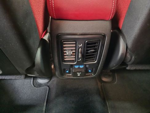 Used 2020 Dodge Durango R/T w/ Technology Group image 39