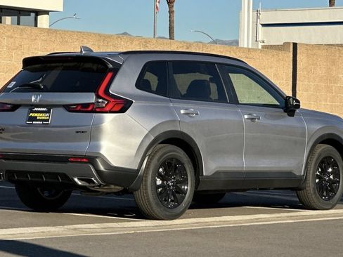 Used 2026 Honda CR-V Sport image 4