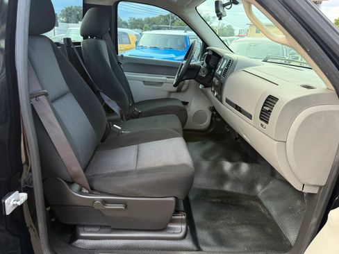 Used 2012 Chevrolet Silverado 1500 W/T w/ LS Package RWD image 10