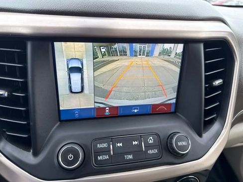 Used 2019 GMC Acadia Denali w/ Technology Package AWD/4WD image 40