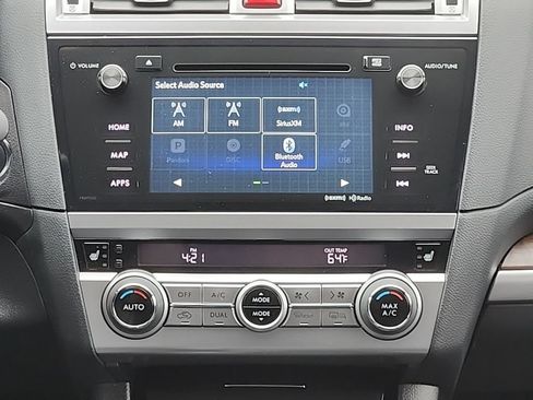 Used 2016 Subaru Outback 3.6R Limited AWD/4WD image 25