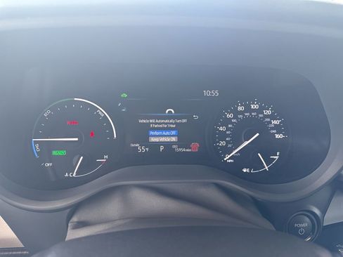 Certified 2025 Toyota Sienna XLE FWD image 14