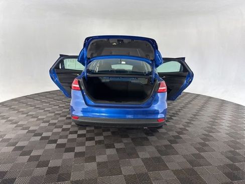 Used 2018 Ford Focus SE image 19