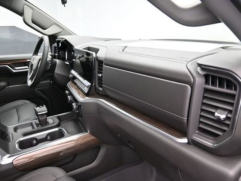 New 2026 Chevrolet Silverado 1500 LT image 39