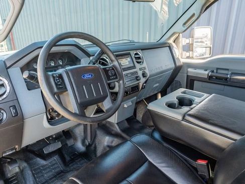 Used 2016 Ford F250 XLT image 23