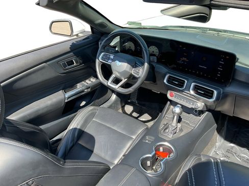 Used 2024 Ford Mustang Premium image 14