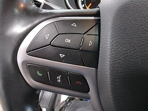 Used 2021 Jeep Cherokee Limited AWD/4WD image 25
