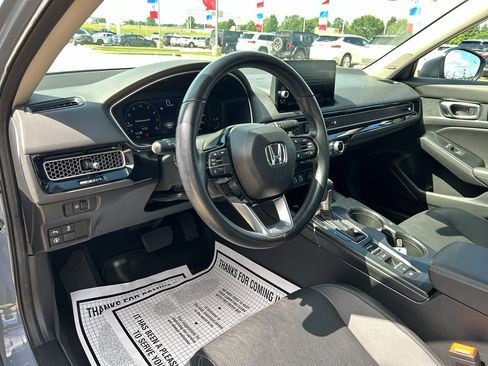 Used 2024 Honda Civic Touring image 14