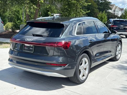 Used 2019 Audi e-tron Premium Plus AWD/4WD image 7