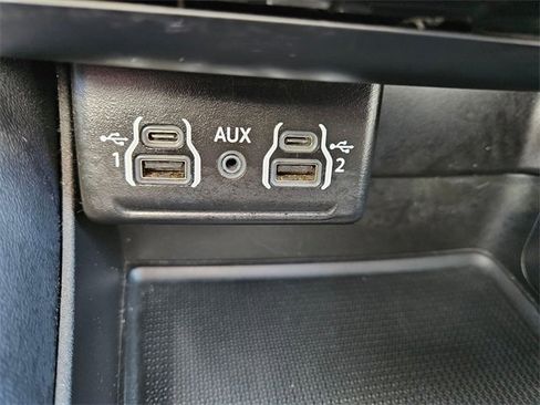 Used 2024 Dodge Durango GT image 26