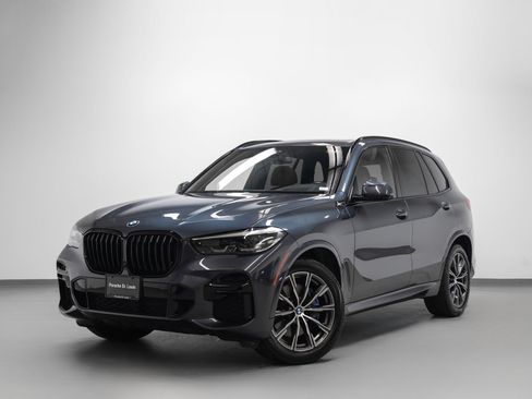 Used 2022 BMW X5 xDrive40i w/ M Sport Package AWD/4WD image 1