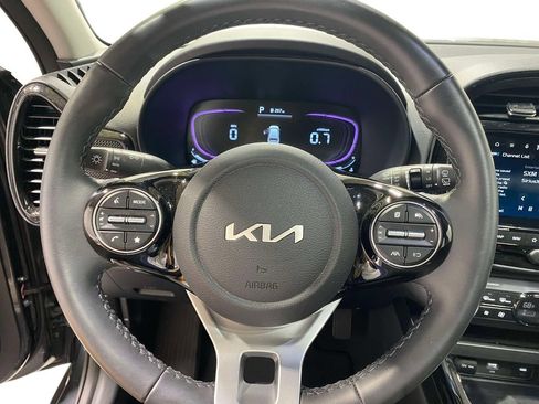 Used 2025 Kia Soul EX FWD image 22