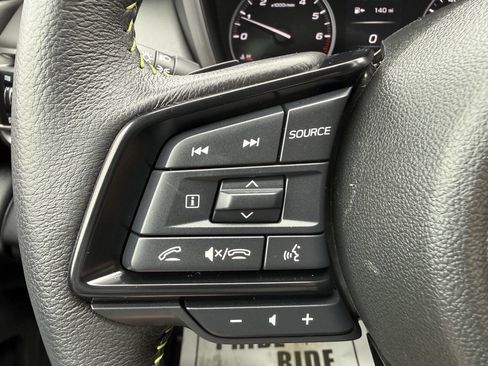 Used 2025 Subaru Outback Onyx Edition AWD/4WD image 32