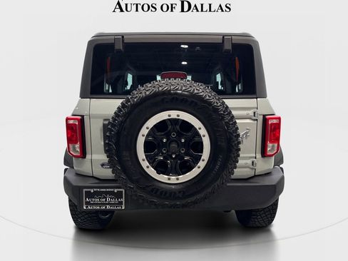 Used 2023 Ford Bronco 2-Door w/ Sasquatch Package AWD/4WD image 7