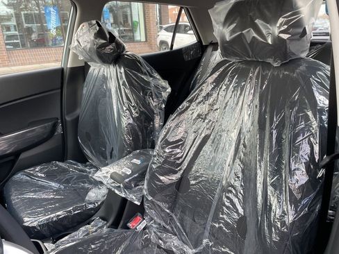 New 2026 Hyundai Venue SE image 9