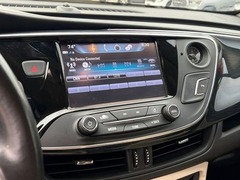 Used 2018 Buick Envision Preferred image 9
