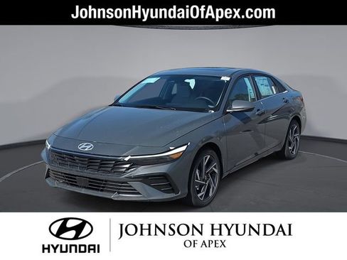 New 2026 Hyundai Elantra Limited FWD image 1