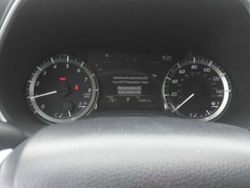 Used 2026 Toyota Highlander XLE AWD/4WD image 2