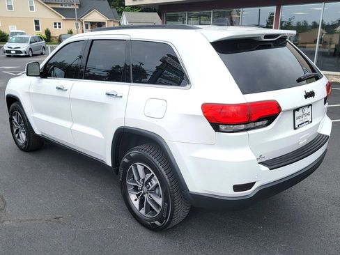 Used 2018 Jeep Grand Cherokee Limited AWD/4WD image 6