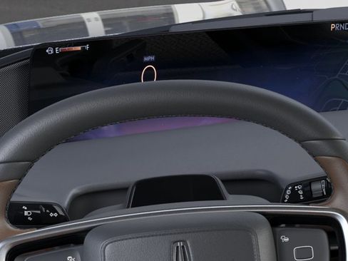 New 2026 Lincoln Navigator Reserve AWD/4WD image 13