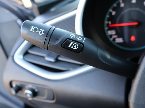 Used 2023 Chevrolet Malibu LS image 42