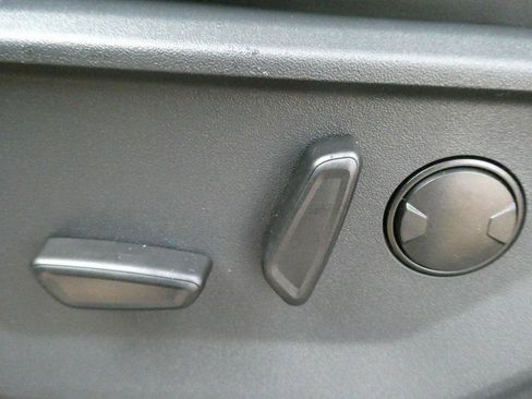 New 2025 Ford Expedition Max Active image 29