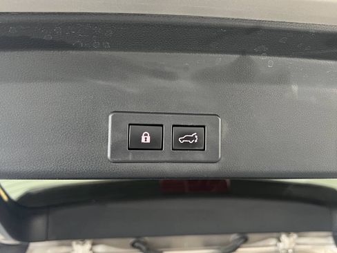 Used 2020 Subaru Ascent Limited AWD/4WD image 26