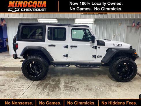 Used 2021 Jeep Wrangler Unlimited Sport image 1