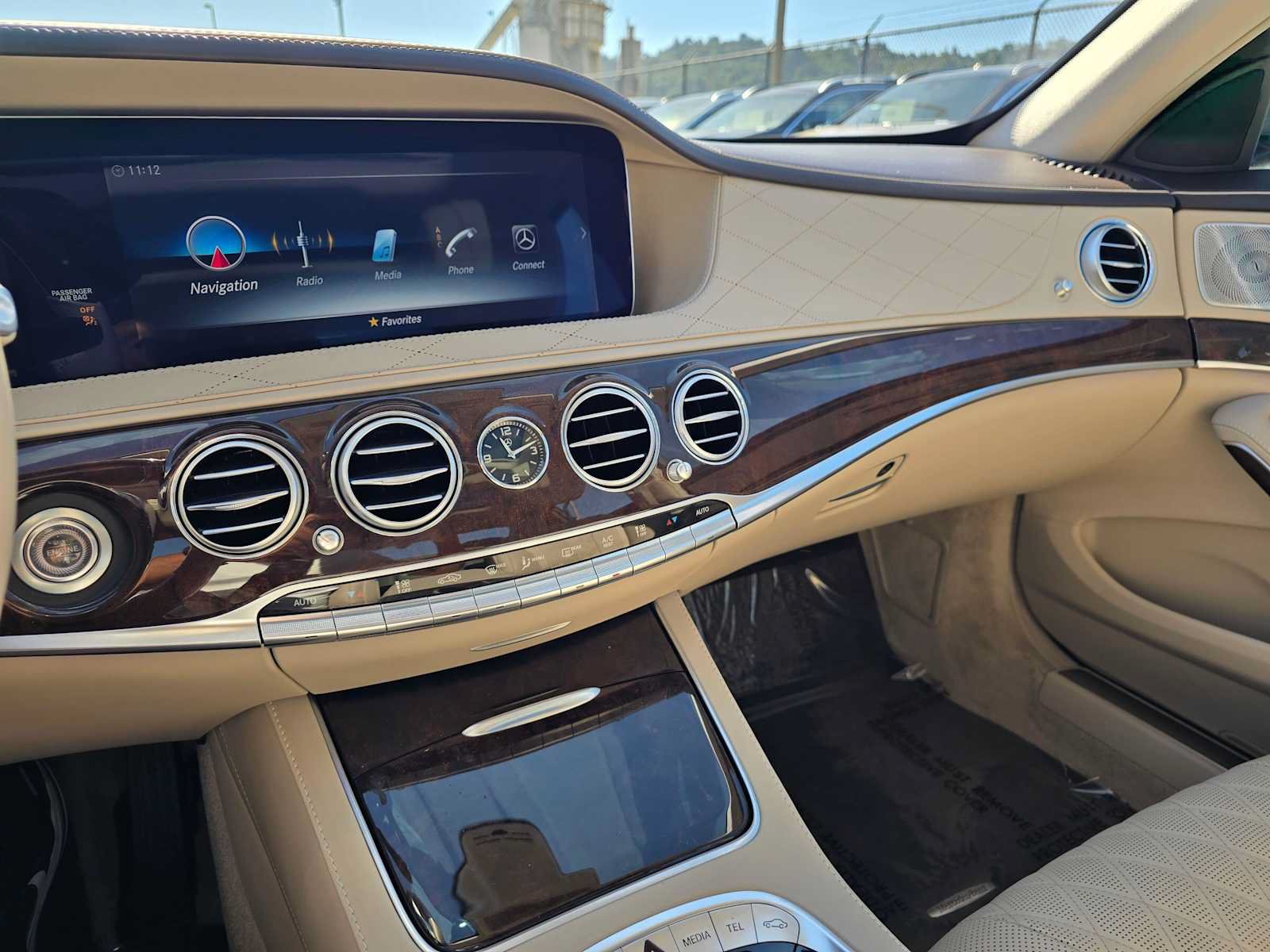 Used 2019 Mercedes-Benz S 560 Sedan image 27
