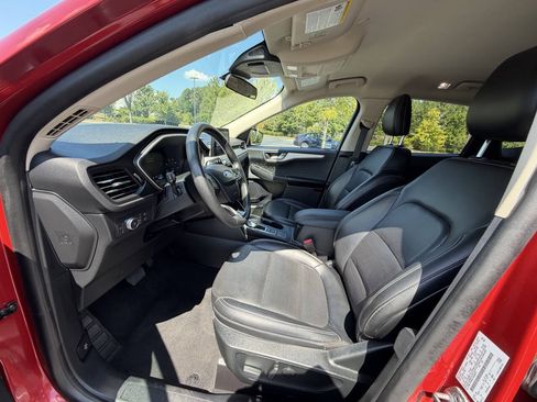 Used 2020 Ford Escape SEL AWD/4WD image 9