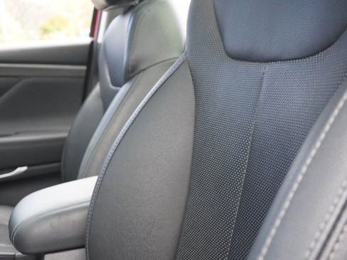 Used 2019 Hyundai Santa Fe Limited w/ Cargo Package image 40