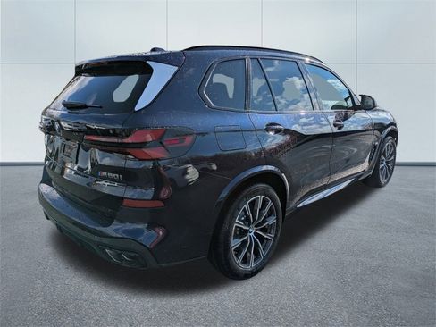 New 2026 BMW X5 M60i w/ Climate Comfort Package image 3