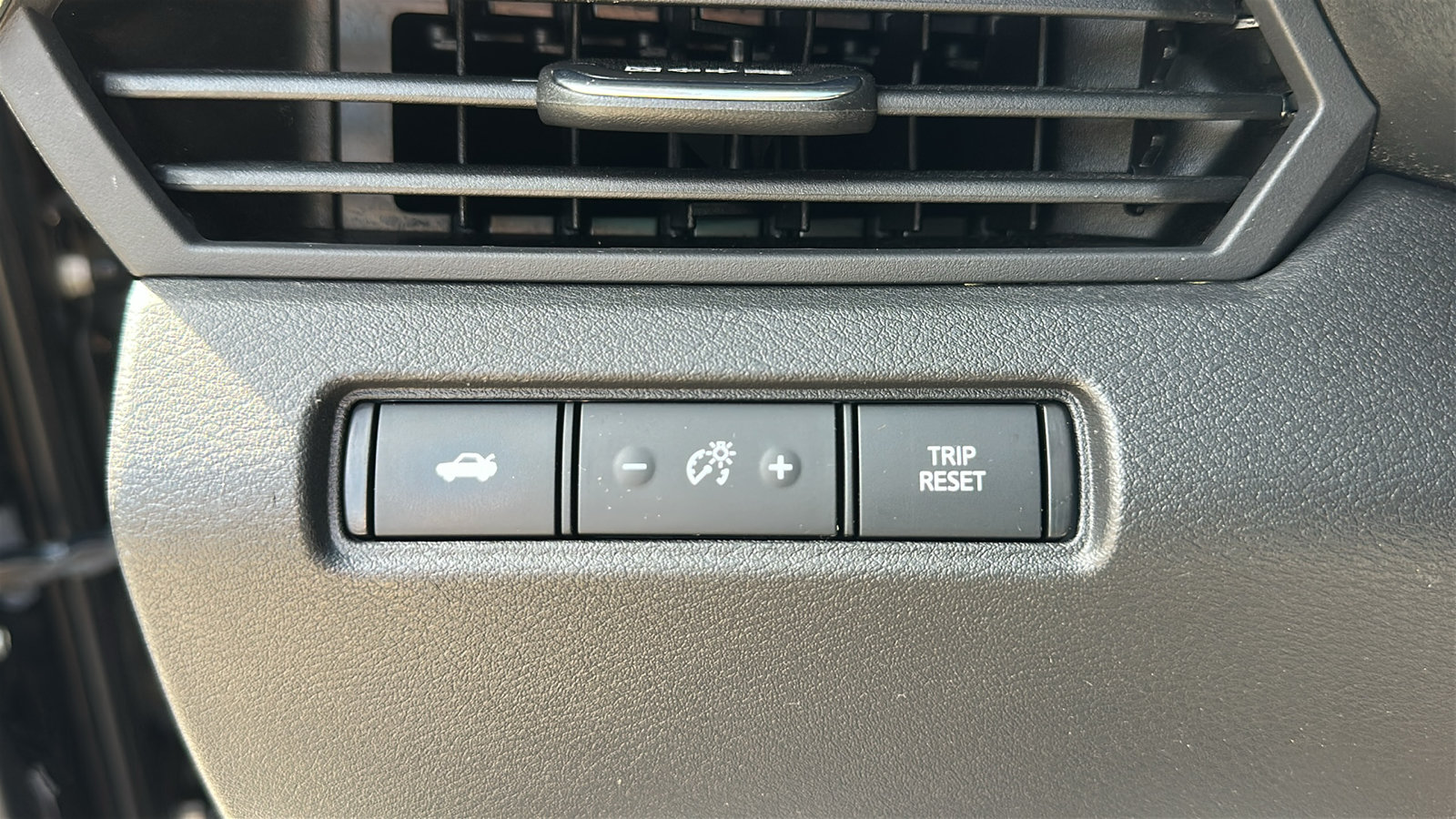 Certified 2023 Nissan Altima 2.5 S FWD image 13