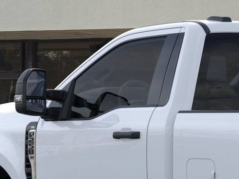 New 2026 Ford F250 XL w/ XL Chrome Package AWD/4WD image 20